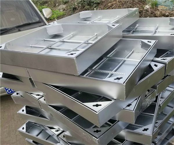 不銹鋼隱形井蓋圖片，讓城市更美麗的秘密武器