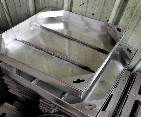 如何輕松安裝不銹鋼井蓋：詳細視頻教程