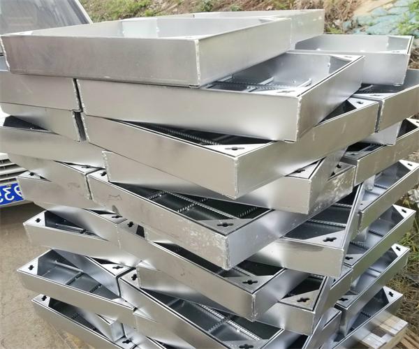 井蓋取樣方法及數(shù)量 井蓋測(cè)量是怎么樣的