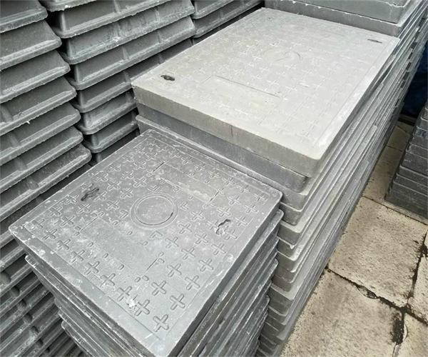 公路排水溝設(shè)計(jì)尺寸 高速公路排水溝