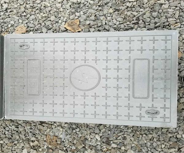 井蓋c250承重少噸 C250與D400的區別
