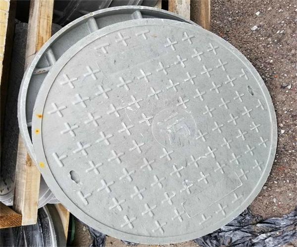 井蓋沒蓋好怎么寫 蓋好井蓋作文50字