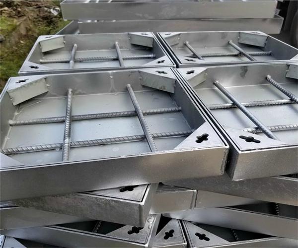 復合鋼格柵蓋板 鋼格柵板安裝規范要求