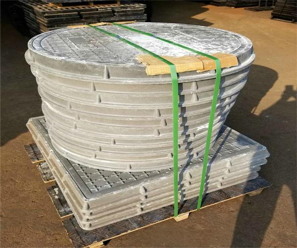 小區井蓋的是什么 井蓋人是什么意思