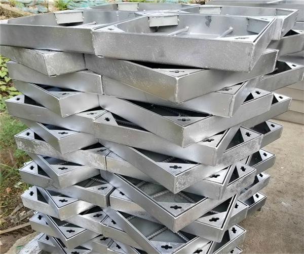 豐都附近水泥蓋板廠家 水泥蓋板模具廠