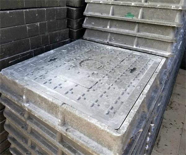 重型球墨鑄鐵井蓋國標重量公斤 球墨鑄鐵井蓋重量75kg