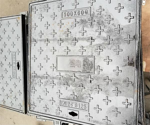 鑄鐵井蓋噸價 鑄鐵井蓋噸價少錢