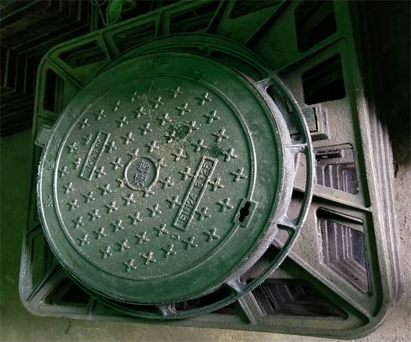 球墨鑄鐵重型井蓋重量及厚度 球墨重型鑄鐵井蓋規范