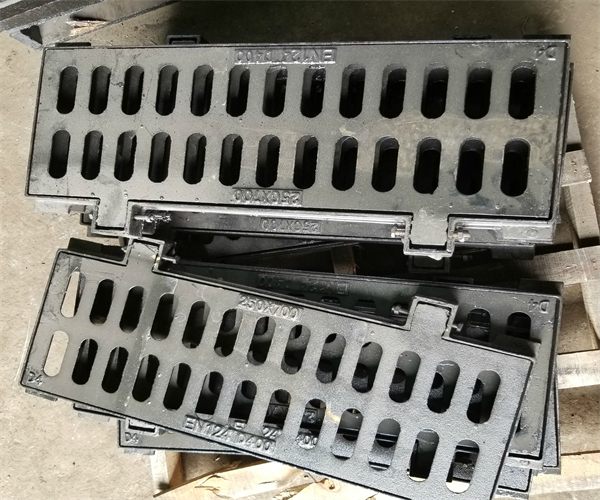 鑄鐵蓋板規格尺寸指南：選購與應用