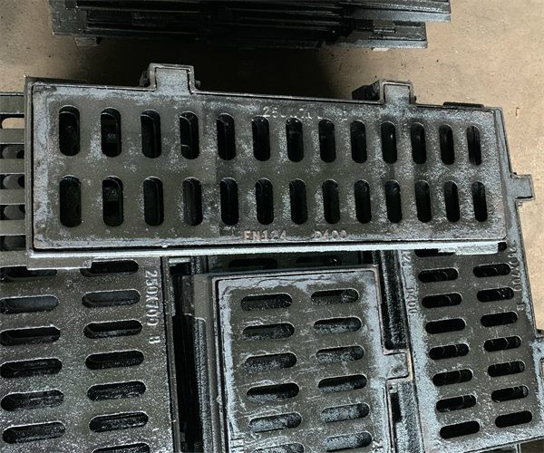 鑄鐵水溝蓋板(鑄鐵水溝蓋板安裝方法)