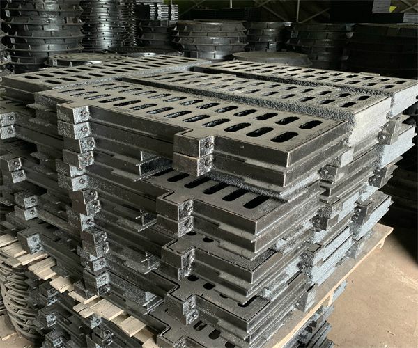 鑄鐵水篦子哪里買(鑄鐵水篦子D400)