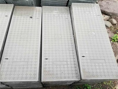 球墨鑄鐵井蓋700x800少錢一個 球墨鑄鐵少錢一米