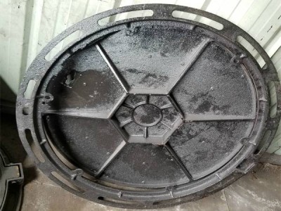 球墨鑄鐵井蓋規(guī)格型號承重圖集 球墨鑄鐵井蓋少送檢一次