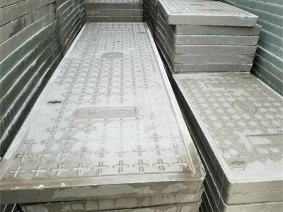 球墨鑄鐵圓井蓋批發 球墨鑄鐵井蓋批發市場在哪里呢