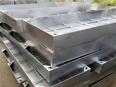 混凝土井蓋裂縫修補方法 補混凝土裂縫用什么材料