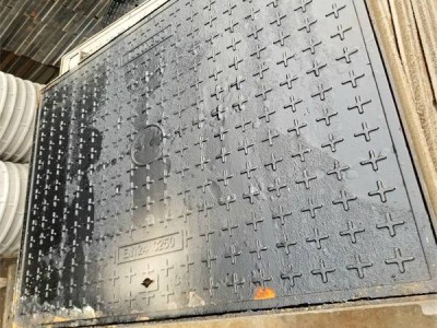 球墨鑄鐵井蓋怎么看承重 球墨鑄鐵井蓋怎么看承重少