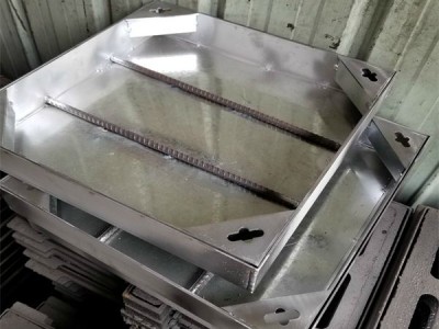 如何輕松安裝不銹鋼井蓋：詳細視頻教程