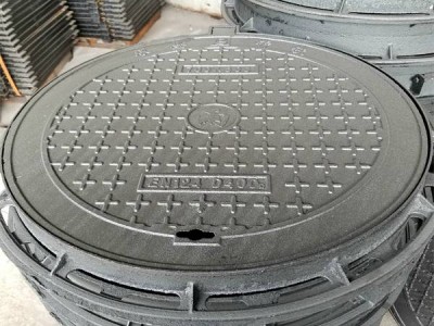 球墨鑄鐵井蓋屬于什么材料類型 球墨鑄鐵井蓋是用來做什么的