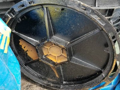 防沉降井蓋要求 防沉降井蓋調(diào)節(jié)環(huán)圖片