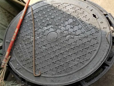 鑄鐵水溝蓋板尺寸規格型號 鑄鐵水溝蓋板型號規格300＊500