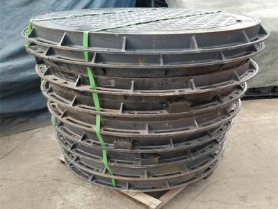 井踏步和腳窩的區(qū)別 砌筑井里的腳窩圖片