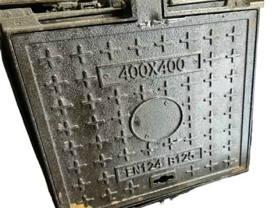 球墨鑄鐵井蓋設(shè)備及價格 球墨鑄鐵井蓋價格少錢一噸