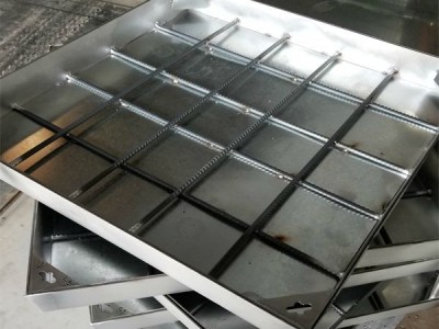 隱形不銹鋼井蓋提拉環(huán)——城市與美觀的結(jié)合