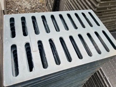 復(fù)合溝蓋板 450*750