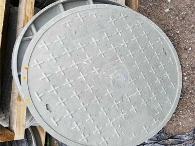 球墨鑄鐵井蓋鎖 球墨鑄鐵井蓋鎖了怎么開