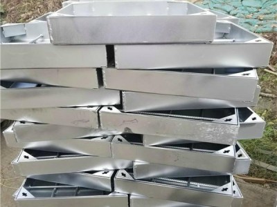 球墨鑄鐵井蓋會生銹嗎 球墨鑄鐵井蓋會生銹嗎視頻